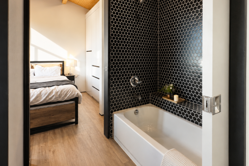 A Bathroom that Refuses to Compromise