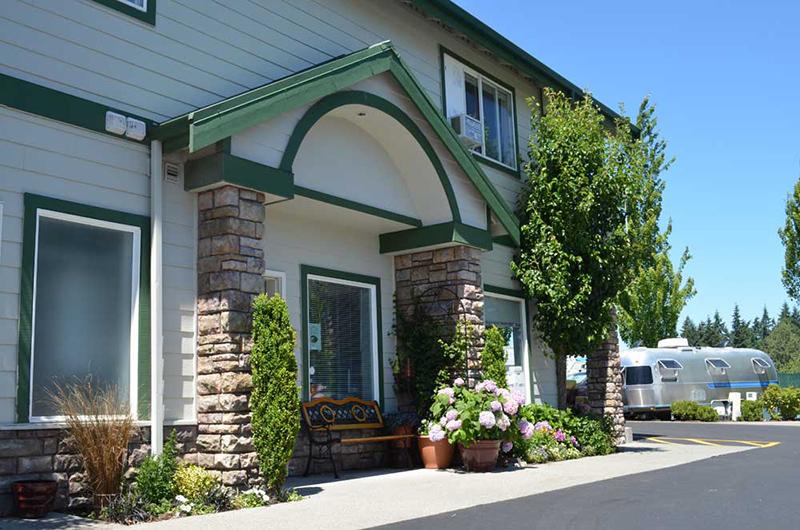 Maple Grove RV Park in Everett, WA | Clever Tiny Homes