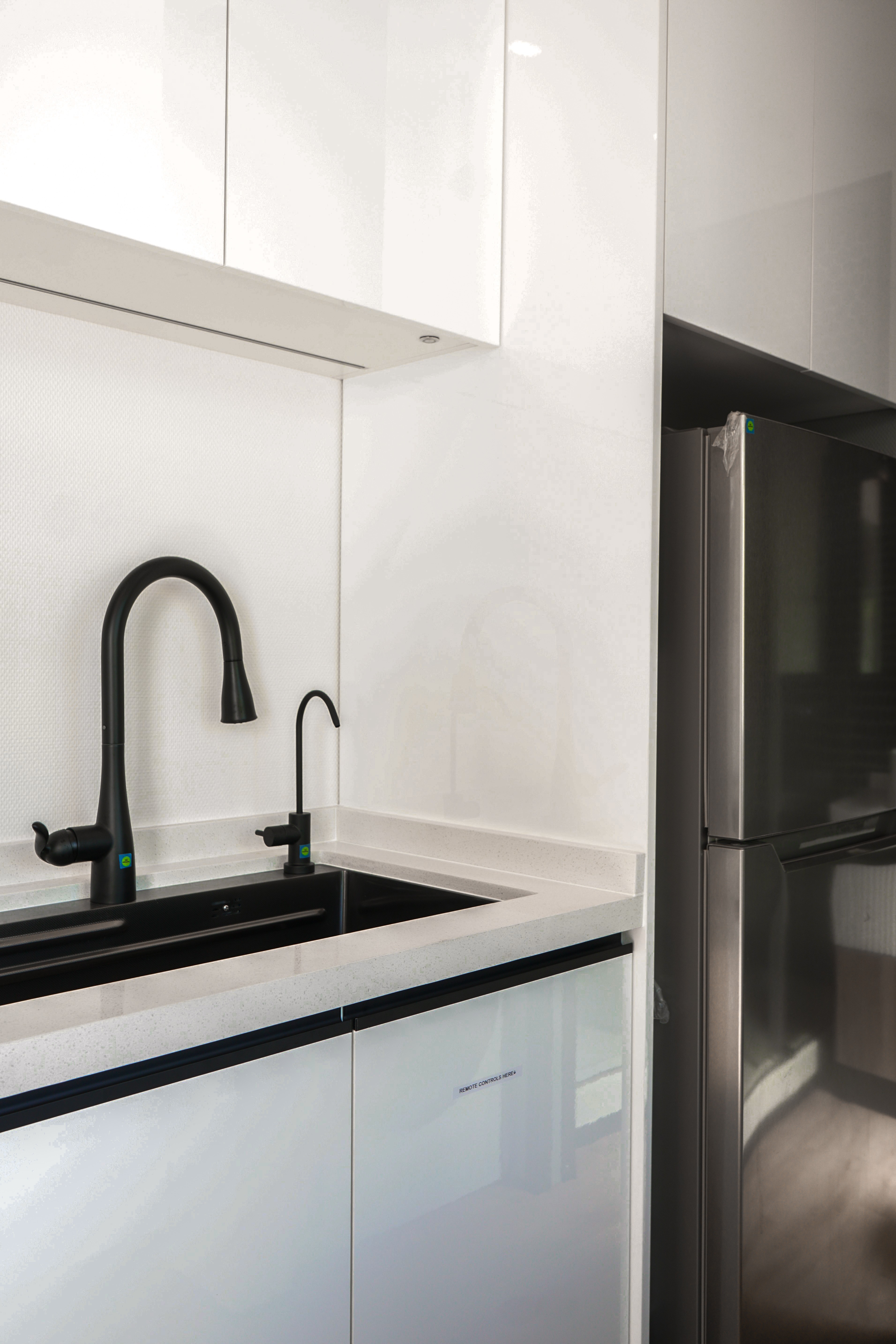 Uncompromising Kitchens, Still.